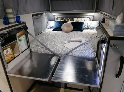 Caracal - 2 sleeper