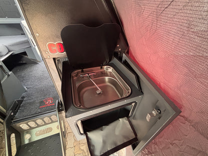 2022 CONQUEROR COMMANDER OFF-ROAD CARAVAN