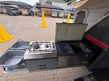 2022 CONQUEROR COMMANDER OFF-ROAD CARAVAN