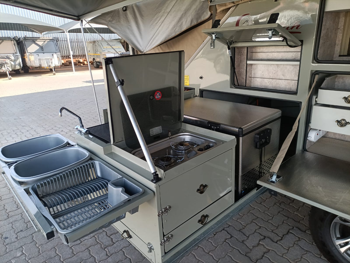 2020 AFRISPOOR CHEETAH EEZI CAMPER OFF-ROAD CARAVAN