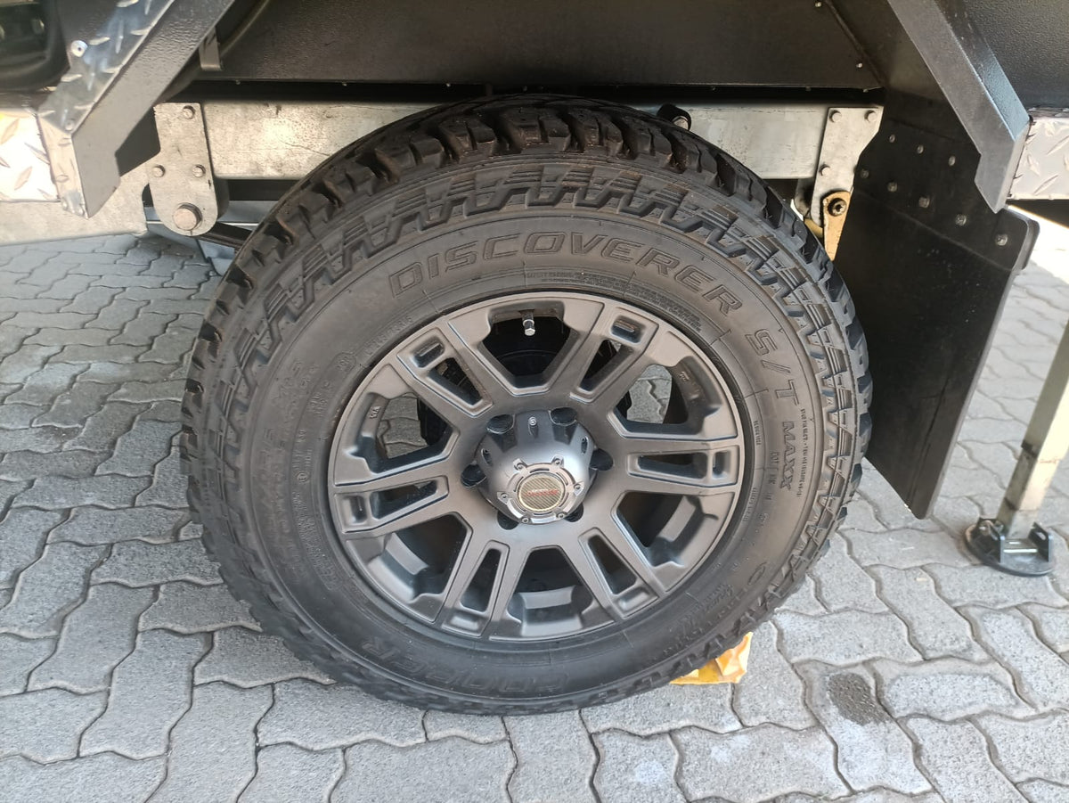 2023 CONQUEROR COMFORT OFF-ROAD TRAILER