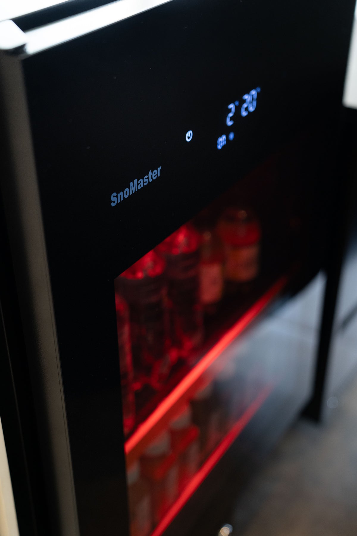 SnoMaster - 145L Under-Counter Beverage Cooler (SMBC-145PRO(H))